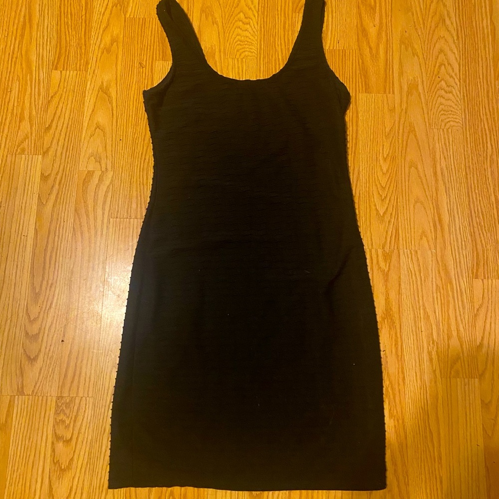 Black body con style dress sz M
